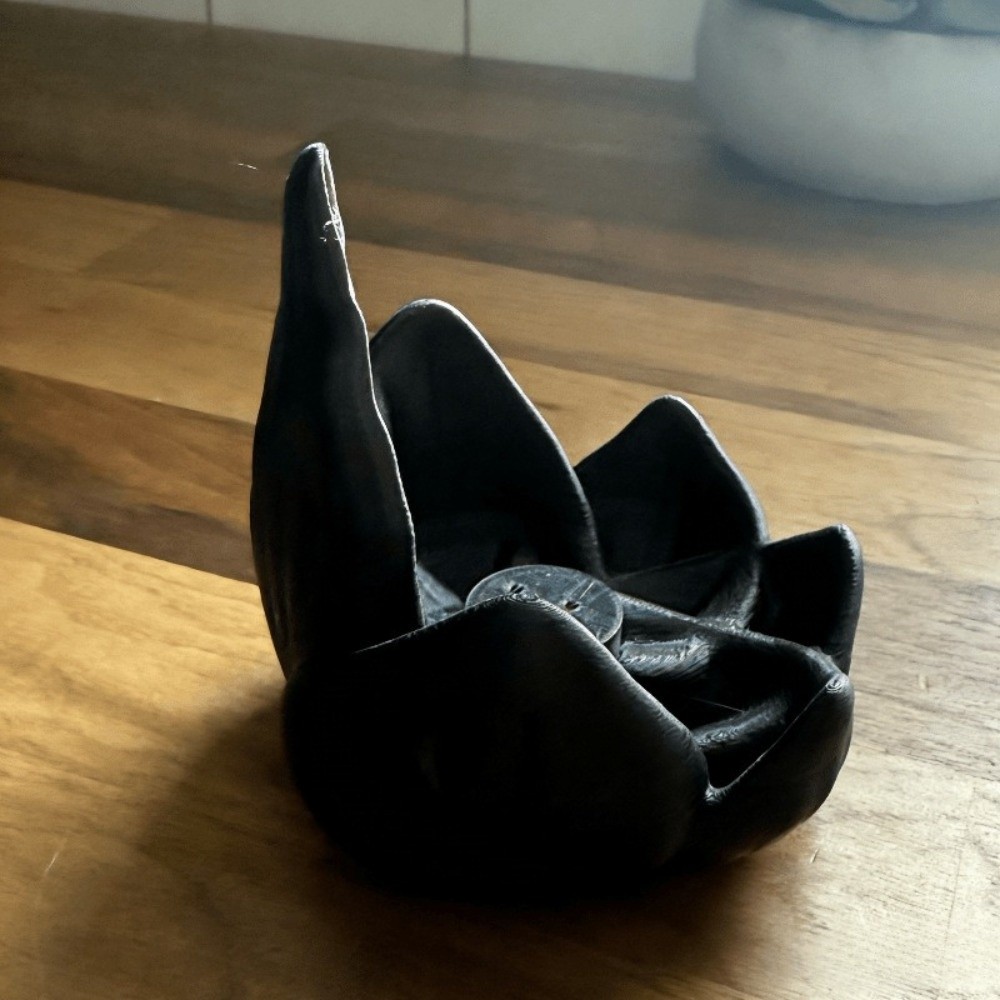 เตาเผาธูปแบบจีนลายดอกบัว 3 รู  - Incense Cone Holder บทวิจารณ์และราคา