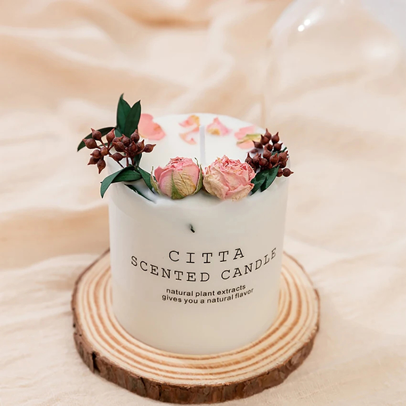 เทียนป่าหอมถั่วเหลืองพร้อมแท่น - Home Fragrance Scented Candle บทวิจารณ์และราคา